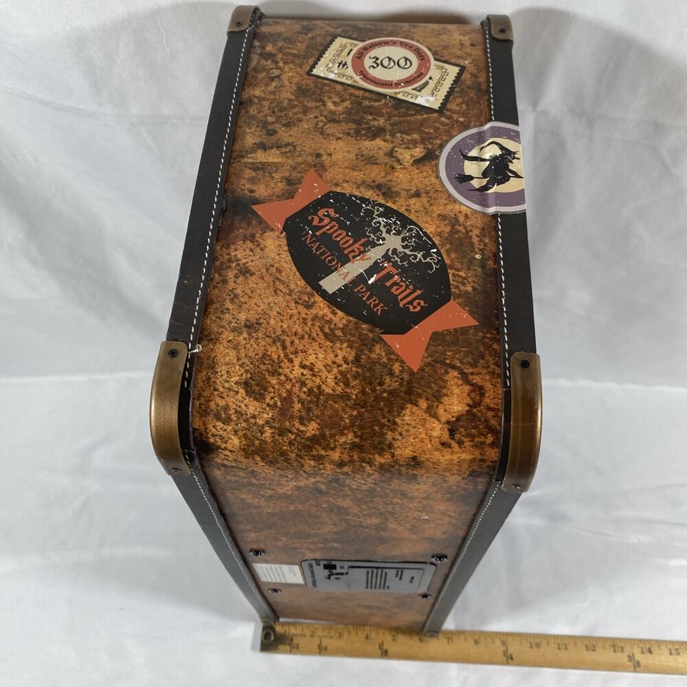Halloween Haunted Suitcase 2013 Giggles International Unlimited Motion Activated - Picture 3 of 9